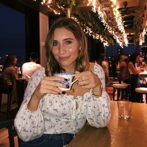 Meet your Posher, Isabella